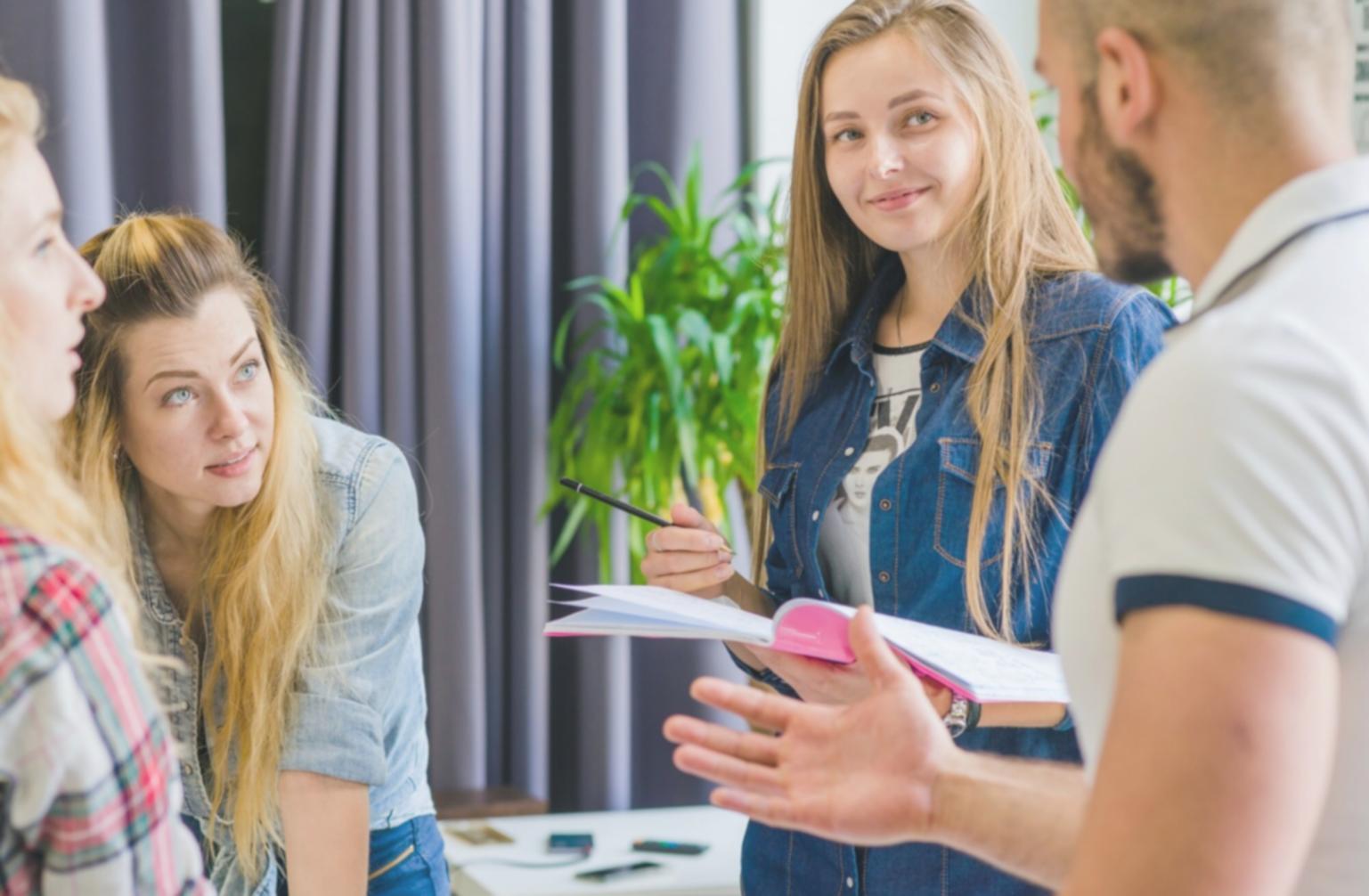 Student success story visualization